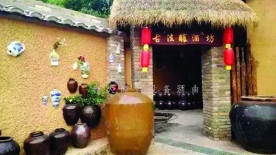 用小型酒廠釀酒設(shè)備做酒，我們到底該尊古還是用新工藝釀酒？