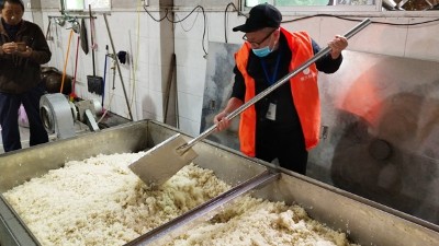 小型酒廠釀酒設(shè)備開酒坊，學(xué)習(xí)3-5天就能釀出好酒嗎？