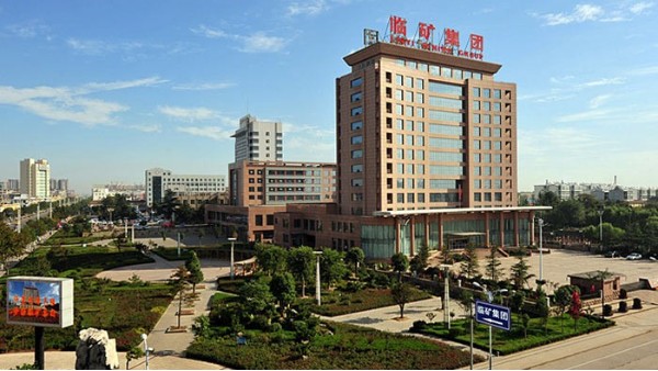 招待用酒花費(fèi)巨大，引多功能釀酒設(shè)備做企業(yè)招待酒節(jié)省開(kāi)支55萬(wàn)