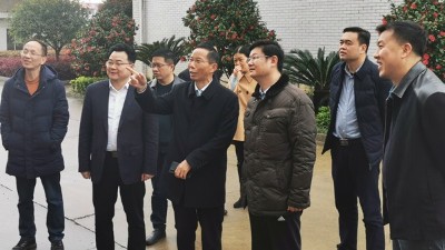 市區(qū)領(lǐng)導(dǎo)關(guān)懷，全國(guó)釀?dòng)呀o力，雅大實(shí)現(xiàn)開(kāi)門紅