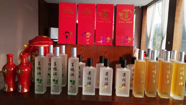引進燒酒設(shè)備做葛根酒，優(yōu)化葛根產(chǎn)業(yè)鏈，鋪就“致富”路